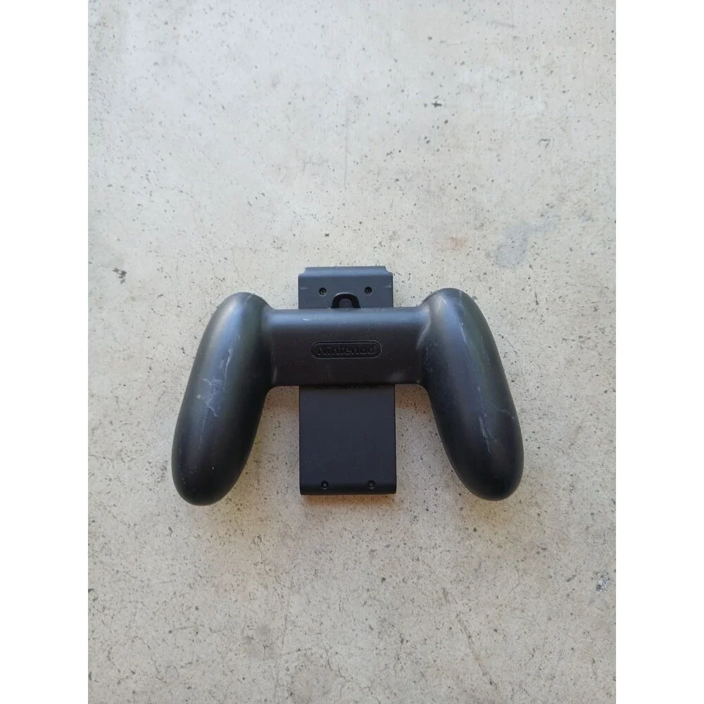 Official Nintendo Switch Joy-Con Comfort Grip HAC-011 + 2 Wrist Straps OEM